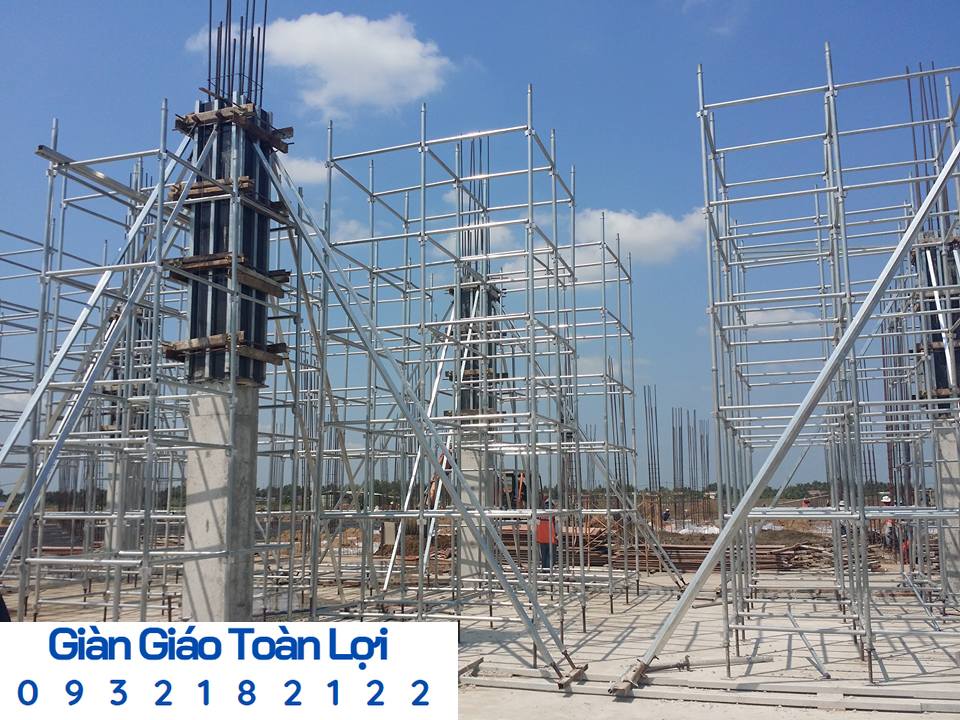 Giàn giáo nêm