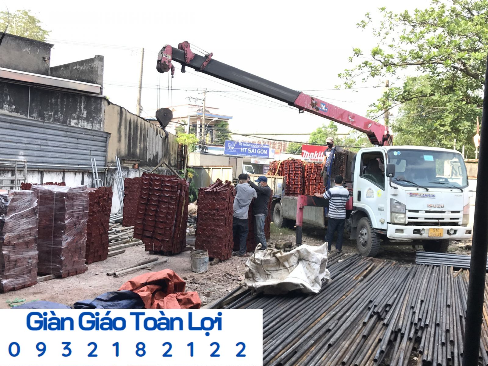 kích tăng giàn giáo