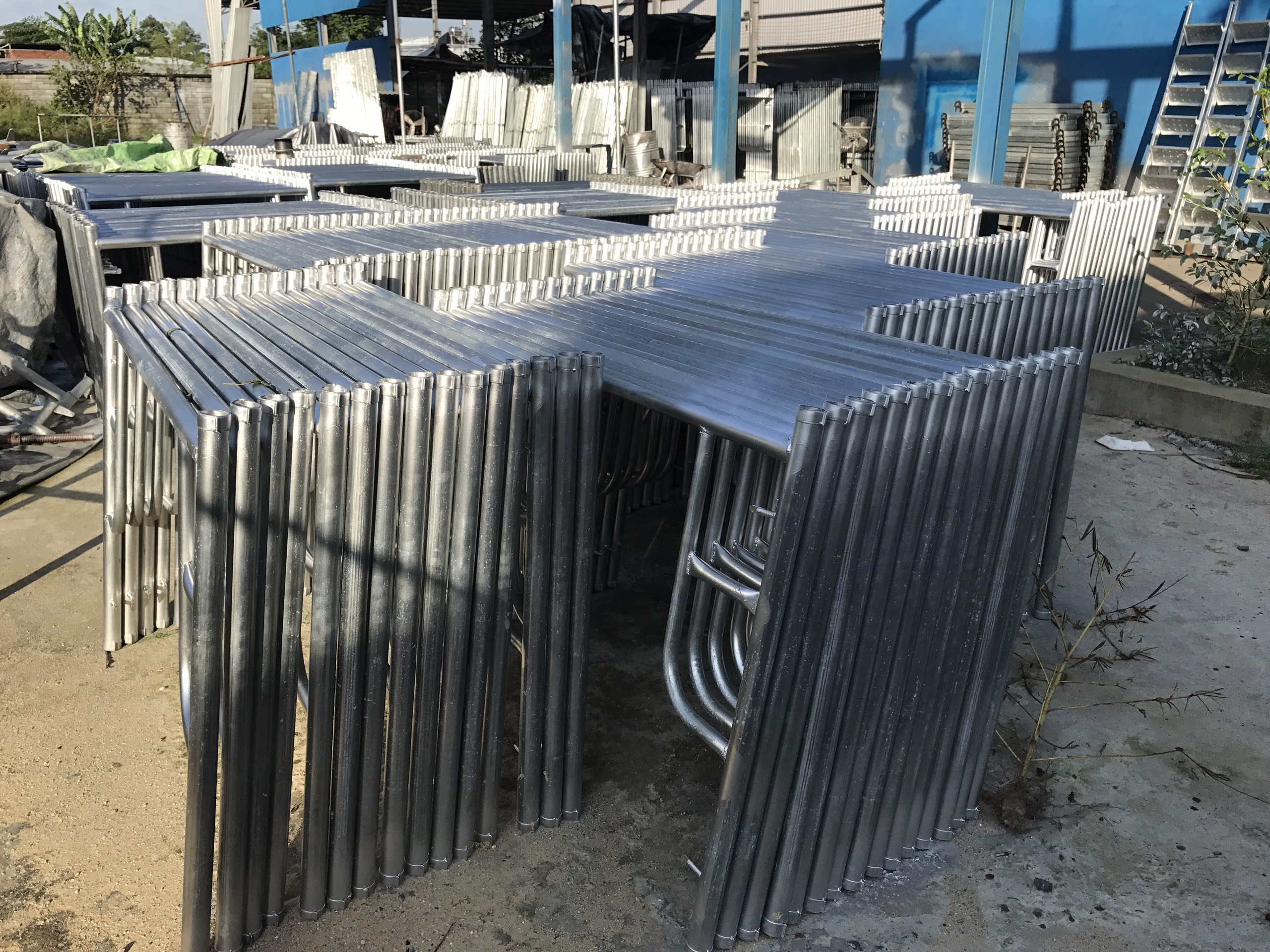 giàn giáo khung giá rẻ