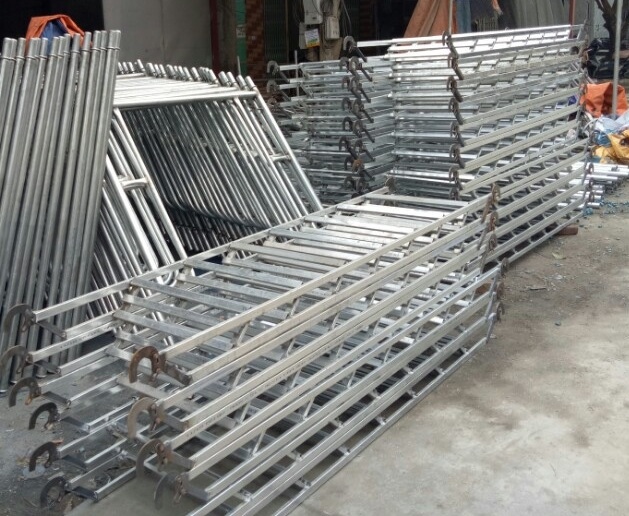 Cầu Thang GIàn Giáo Giá Rẻ