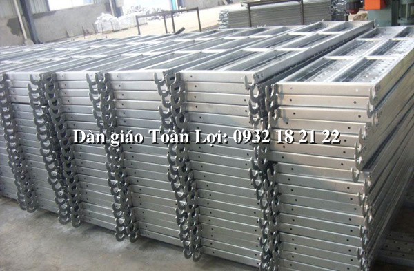 mâm dàn giáo kẽm thi công